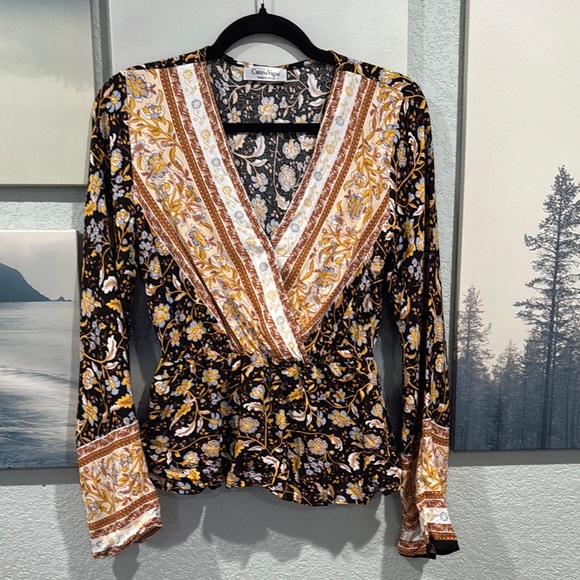Coeur de Vague Tops - Chic Bohemian Floral Top